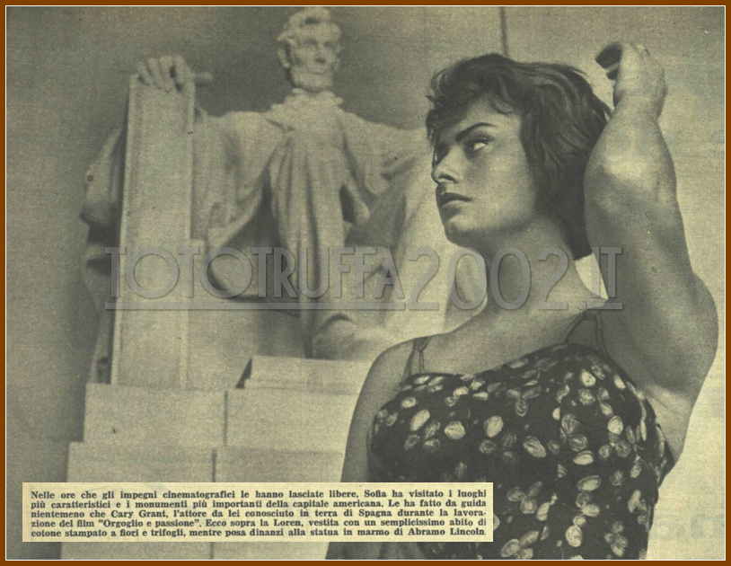 1957 Tempo Sophia Loren f5